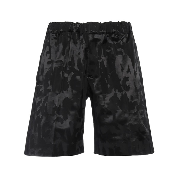 【送料無料】 マックイーン メンズ カジュアルパンツ ボトムス Shorts & Bermuda Shorts Black|asty