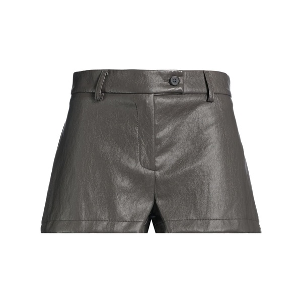 【送料無料】 ヴィコロ レディース カジュアルパンツ ボトムス Shorts & Bermuda Shorts Black｜asty