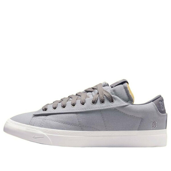 Nike ナイキ メンズ スニーカー  【Nike x Devin Booker Blazer Low \u0027Pearl Grey Phantom\u0027 HQ2054-001】  大きさ US_10.5(28.5糎)