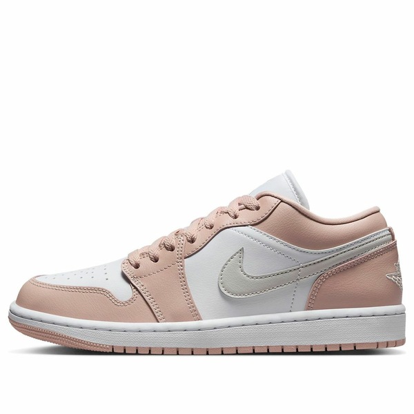 Air Jordan ジョーダン レディース スニーカー White/Particle Beige/Light Bone 【(WMNS) Air Jordan 1 Low Particle Beige DC0774-120】  サイズ US_9(26.0cm)