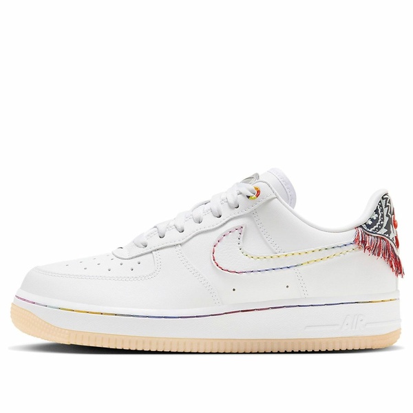 Nike ナイキ レディース スニーカー White/Black/Red 【(WMNS) Nike Air Force 1 Low \u0027White Multi Patch\u0027 FN8918-111】  大きさ US_8(25.0糎)