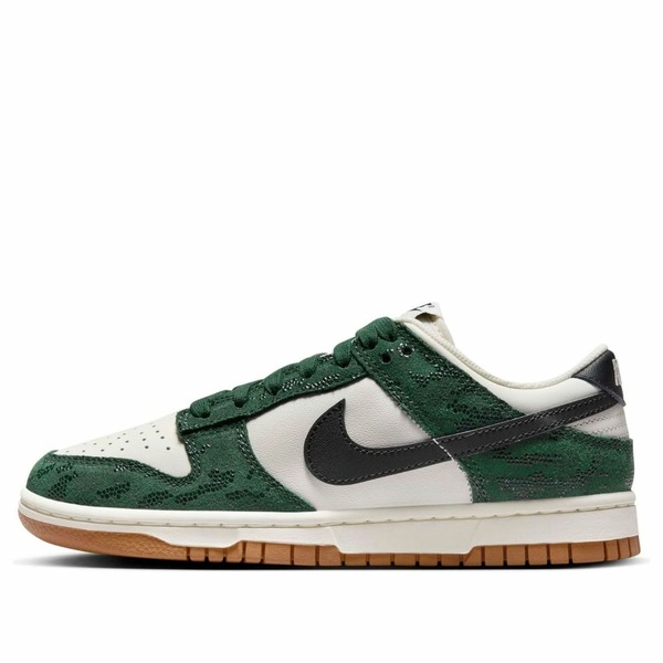 Nike ナイキ レディース スニーカー Pro Green/Black/Sail/Gum Medium Brown/Fir 【(WMNS) Nike Dunk Low \u0027Green Snake\u0027 FQ8893-397】  大きさ US_9.5(26.5糎)