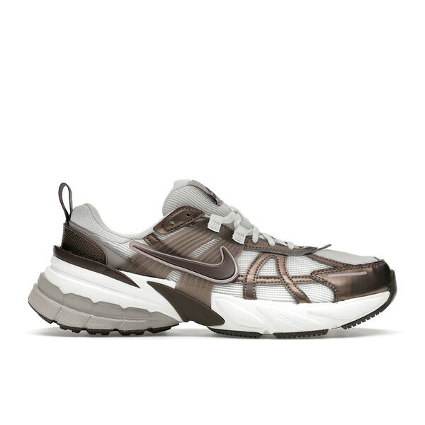 Nike ナイキ レディース スニーカー 【Nike V2K Run Mink Brown Summit White College Grey Ironstone (Women's)】 サイズ US_5(22.0cm) Mink Brown/Summit White/College Grey/Ironstone｜asty