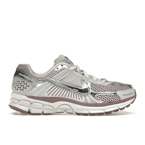 Nike ナイキ レディース スニーカー  【Nike Zoom Vomero 5 Metallic Silver Platinum Violet (Women\u0027s)】  大きさ US_W_10 Vast Grey/Metallic Silver/Platinum Violet/Taupe Grey