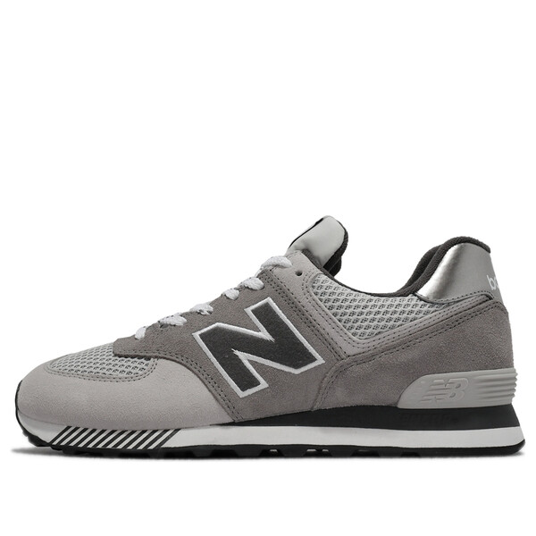 New Balance ニューバランス メンズ スニーカー 【New Balance 574 'Grey Black' ML574VR2】 サイズ US_6(24.0cm)｜asty 64,240円