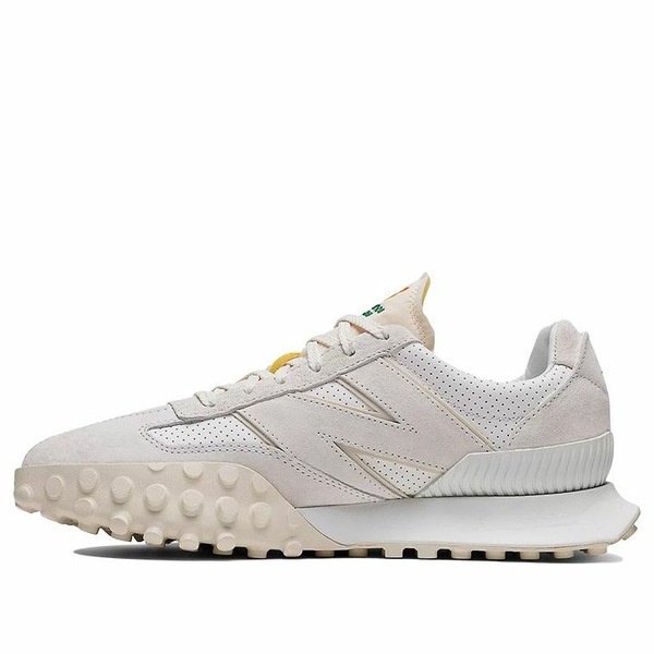 New Balance ニュー平衡にする メンズ スニーカー 【New Balance Casablanca x XC-72 \u0027Cream\u0027 UXC72CBF】  大きさ US_9(27.0糎)