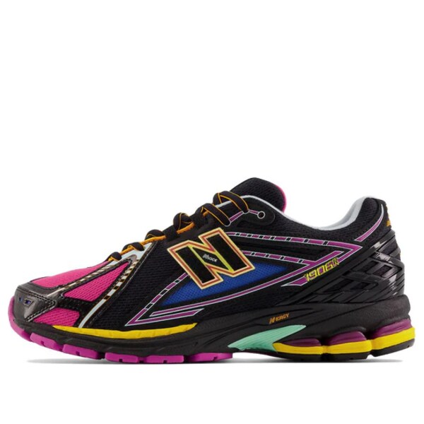New Balance ニュー平衡にする メンズ スニーカー 【New Balance 1906R \u0027Neon Nights\u0027 M1906RCP】  大きさ US_9.5(27.5糎)