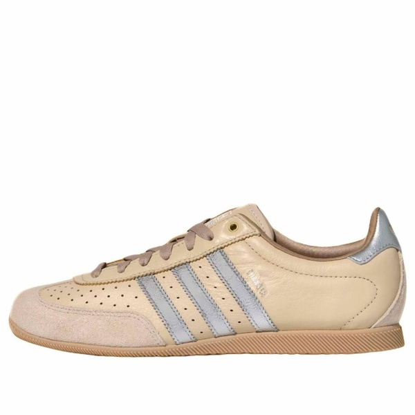 adidas アディダス レディース スニーカー  【(WMNS) adidas Changle \u0027Sand Strata Silver Metallic Warm Sandstone\u0027 KJ3961】  大きさ US_7(24.0糎)