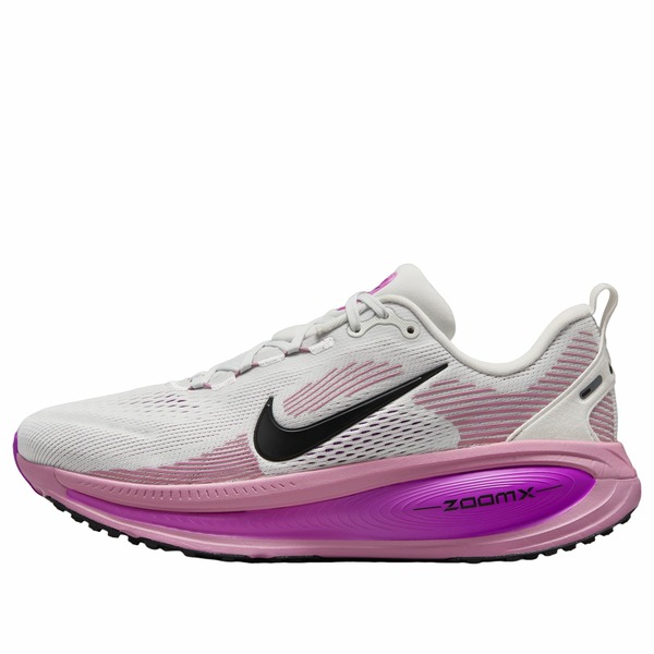 Nike ナイキ レディース スニーカー 【(WMNS) Nike Air Zoom Vomero 18 'White Elemental Pink Red Plum' HM6804-105】 サイズ US_5(22.0cm)｜asty