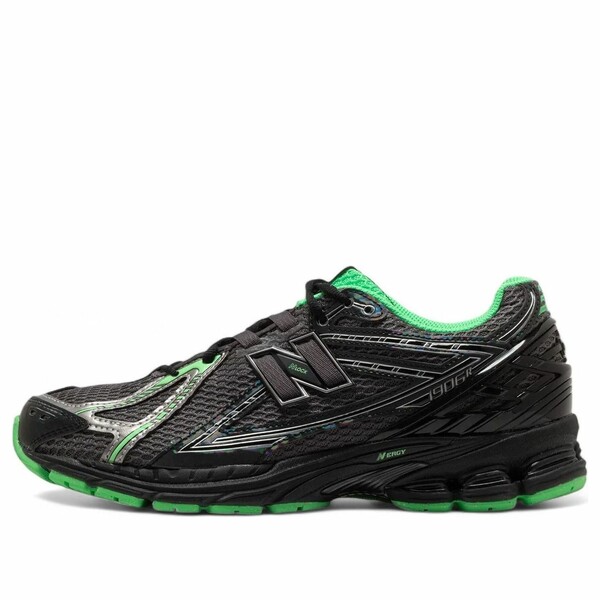 New Balance ニュー平衡にする メンズ スニーカー  【New Balance 1906R \u0027Dark Silver Metallic Green\u0027 U1906RCT】  大きさ US_5(23.0糎)