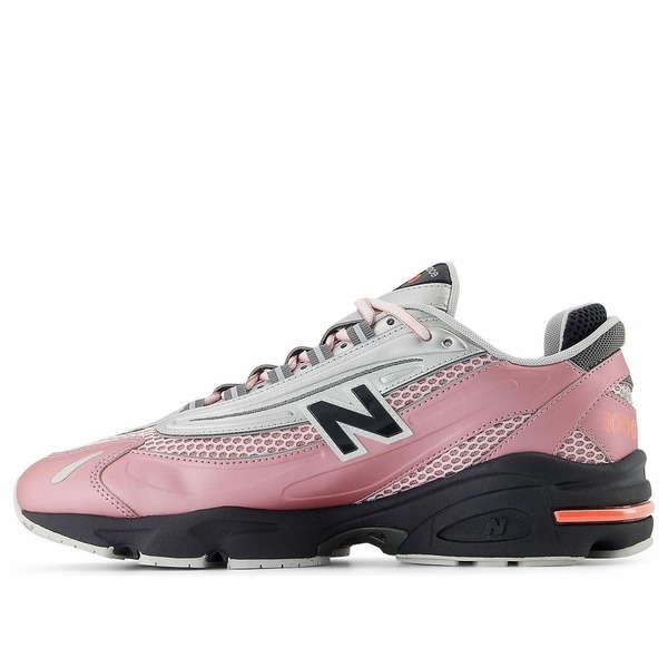 New Balance ニュー平衡にする メンズ スニーカー  【New Balance 1000 \u0027Pink Metallic Silver\u0027 M1000U】  大いさ US_8.5(26.5糎) スニーカー-メンズ靴