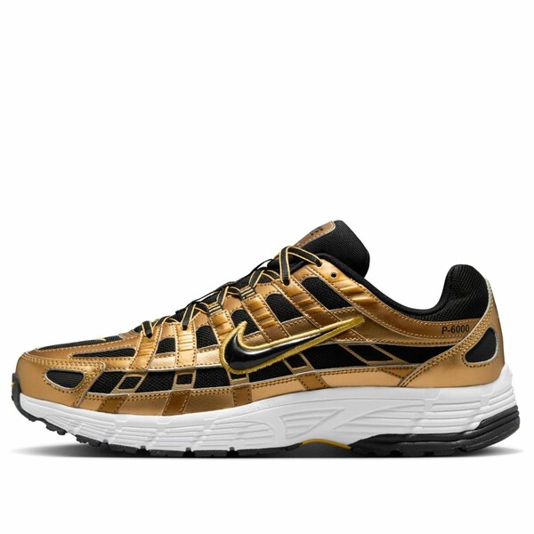 Nike ナイキ メンズ スニーカー 【Nike P-6000 \u0027Metallic Gold Infinite Gold White Black\u0027 HQ3030-700】  大きさ US_7.5(25.5糎)