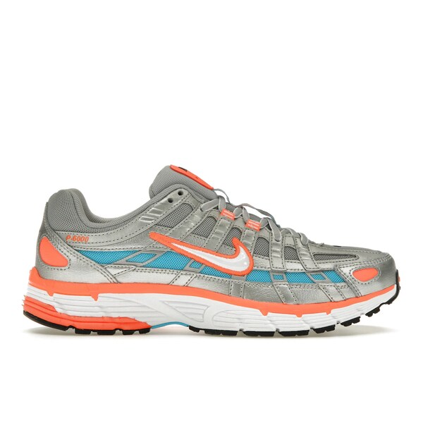 Nike ナイキ レディース スニーカー  【Nike P-6000 Metallic Silver Crimson Blue Fury (Women\u0027s)】  大きさ US_6.5(23.5糎) Metallic Silver/Hyper Crimson/Blue Fury/White