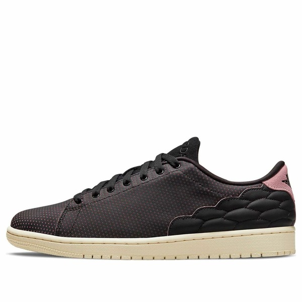 Jordan ジョーダン メンズ スニーカー  【Air Jordan 1 Centre Court \u0027Perforated Black Pink\u0027 DJ2756-006】  大きさ US_5.5(23.5糎)