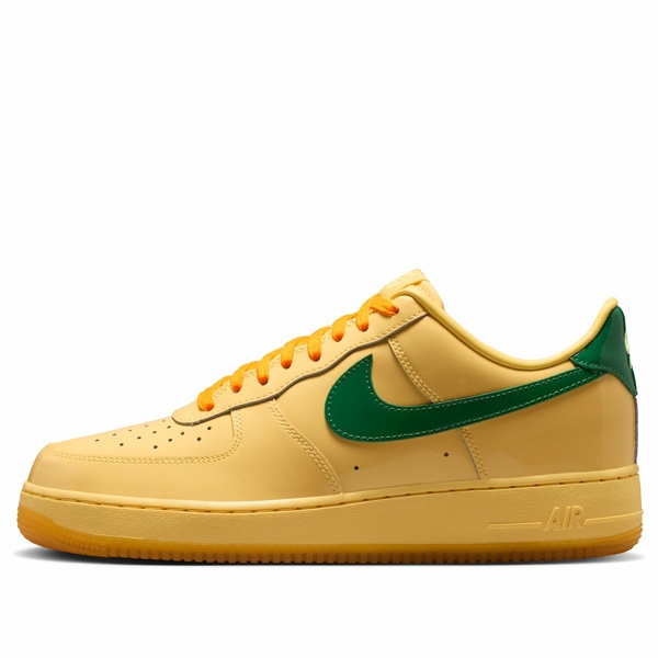 Nike ナイキ メンズ スニーカー  【Nike Air Force 1 Low \u0027Topaz Gold Pine Green Patent\u0027 IO4489-700】  大きさ US_12.5(30.5糎)