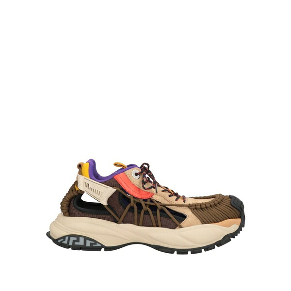 【送料無料】 ヴェルサーチ レディース スニーカー シューズ Sneakers Beige