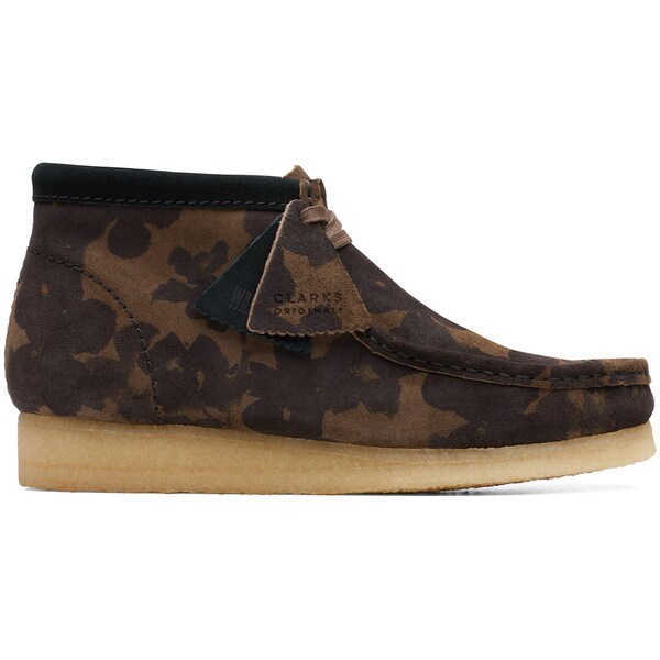 Clarks クラークス メンズ スニーカー 【Clarks Originals Wallabee Boot Black Khaki Floral】 サイズ US_10.5(28.5cm) Black/Khaki Floral｜asty