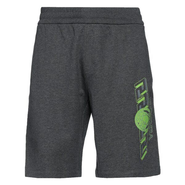 【送料無料】 ヴェルサーチ メンズ カジュアルパンツ ボトムス Shorts & Bermuda Shorts Grey｜asty