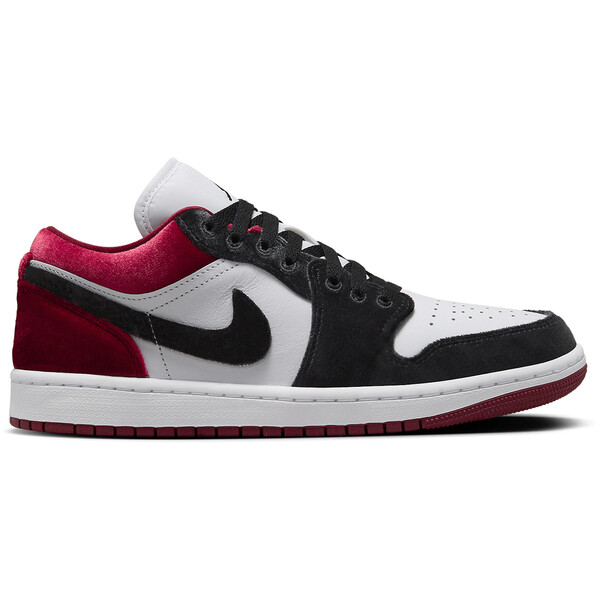 Jordan ジョーダン レディース スニーカー 【Jordan 1 Low SE Velvet Black Toe (Women's)】 サイズ US_W_12 Black/White/Team Red/Black