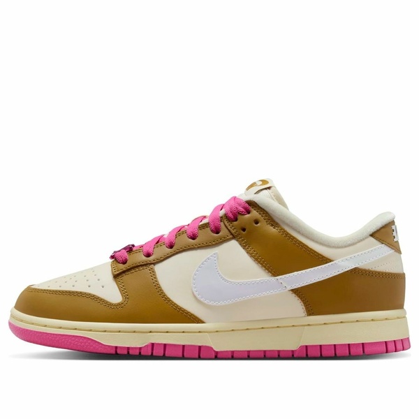 Nike ナイキ レディース スニーカー 【(WMNS) Nike Dunk Low 'Just Do It - Bronzine Pink' FD8683-700】 サイズ US_W_11|asty