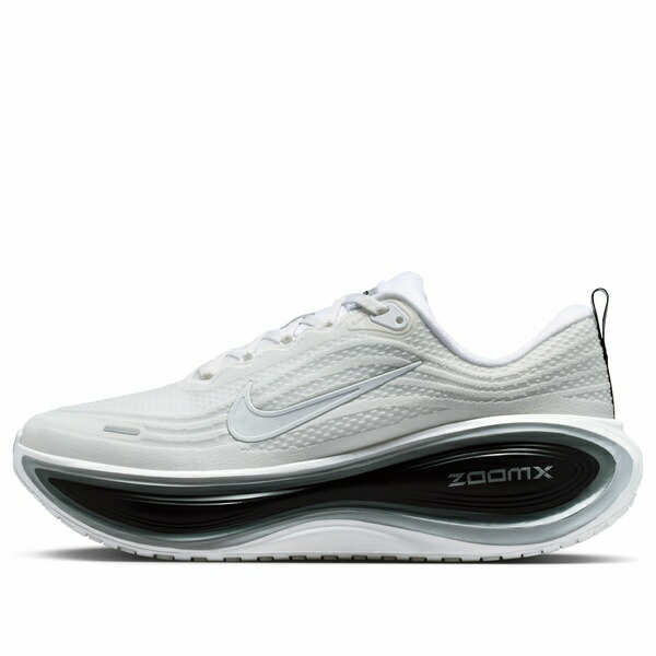 Nike ナイキ メンズ スニーカー  【Nike Vomero Plus \u0027White Metallic Silver Cool Grey\u0027 II7181-102】  大いさ US_9.5(27.5珊) スニーカー-靴