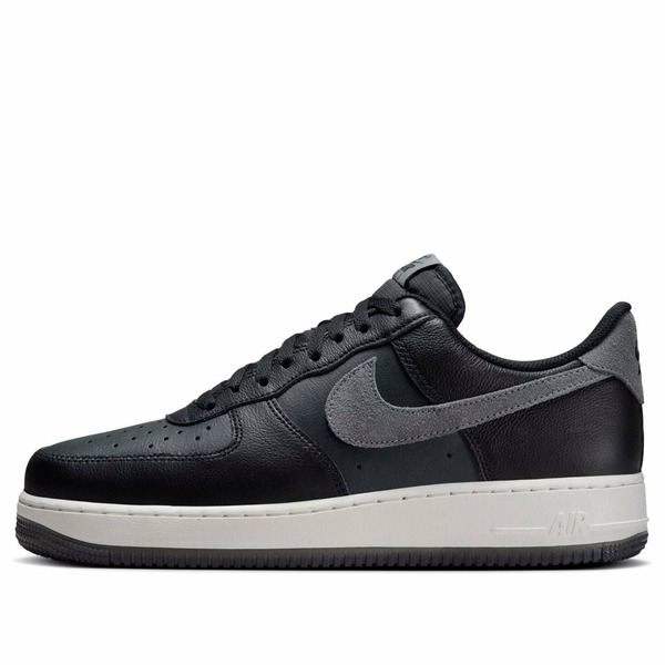 Nike ナイキ メンズ スニーカー エアフォース 【Nike Air Force 1 '07 'Smoke Grey' FJ4170-004】 サイズ US_M_13｜asty