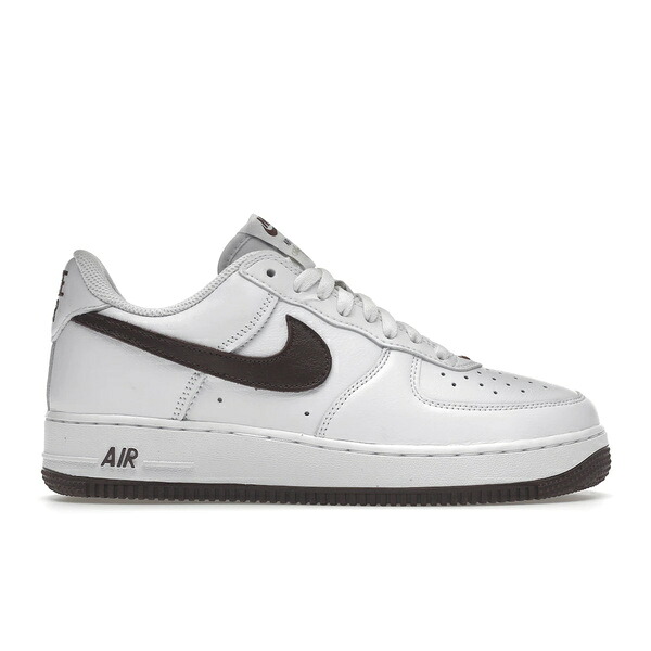 Nike ナイキ メンズ スニーカー  【Nike Air Force 1 \u002707 Low Color of the Month White Chocolate (2022)】  大きさ US_10(28.0珊) White/Chocolate-Metallic Gold