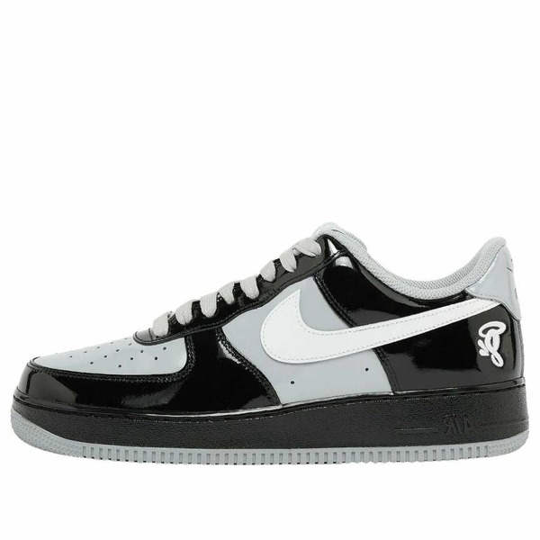 Nike ナイキ メンズ スニーカー 空軍 【Nike x Central Cee Air Force 1 Low \u0027Syna World\u0027 IO9974-010】  大きさ US_9.5(27.5糎)