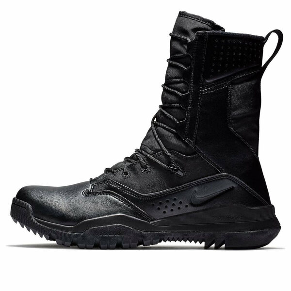 Nike ナイキ メンズ スニーカー  【Nike 8 Inch Special Field Boot \u0027Triple Black\u0027 AO7507-001】  大きさ US_6(24.0糎)