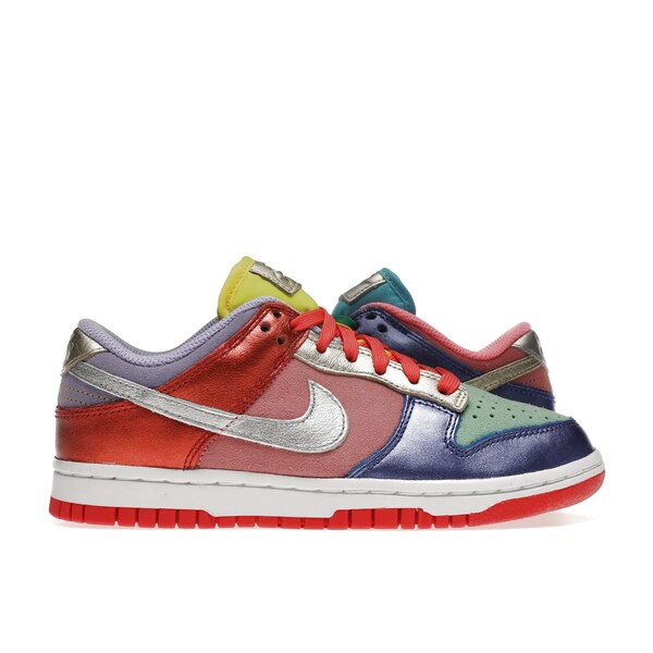 Nike ナイキ レディース スニーカー  【Nike Dunk Low Sunset Pulse (Women\u0027s)】  大きさ US_9(26.0糎) Sunset Pulse/Silver-Purple Pulse