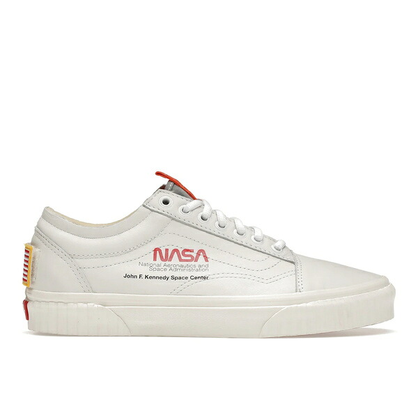 Vans バンズ メンズ スニーカー  【Vans Old Skool NASA Space Voyager True White】  大きさ US_8(26.0糎) True White