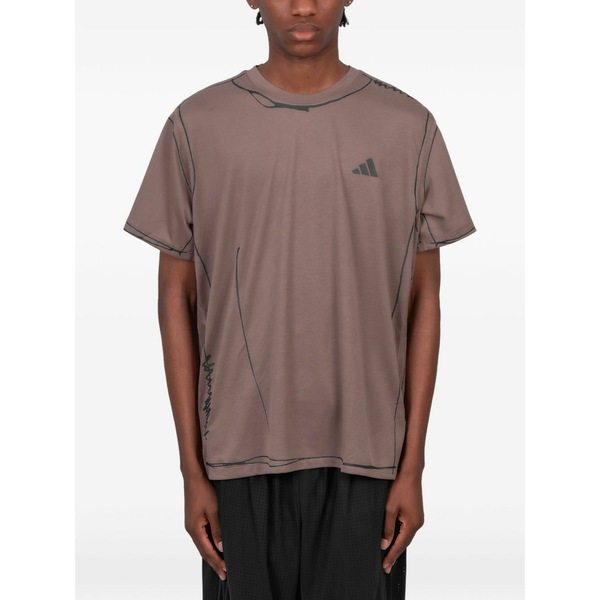 アディダス メンズ Tシャツ トップス Logo-print t-shirt Brown｜asty