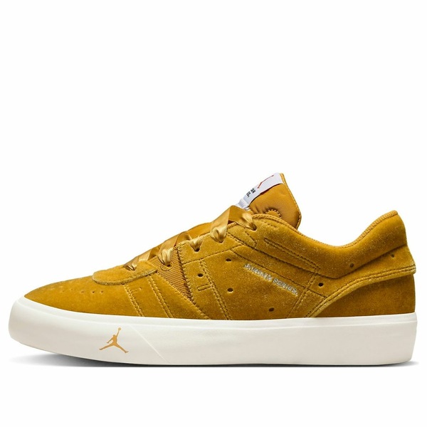 Air Jordan ジョーダン レディース スニーカー Gold Velvet/white 【(WMNS) Air Jordan Series 01 Gold Velvet DZ7737-761】 サイズ US_6(23.0cm)|asty