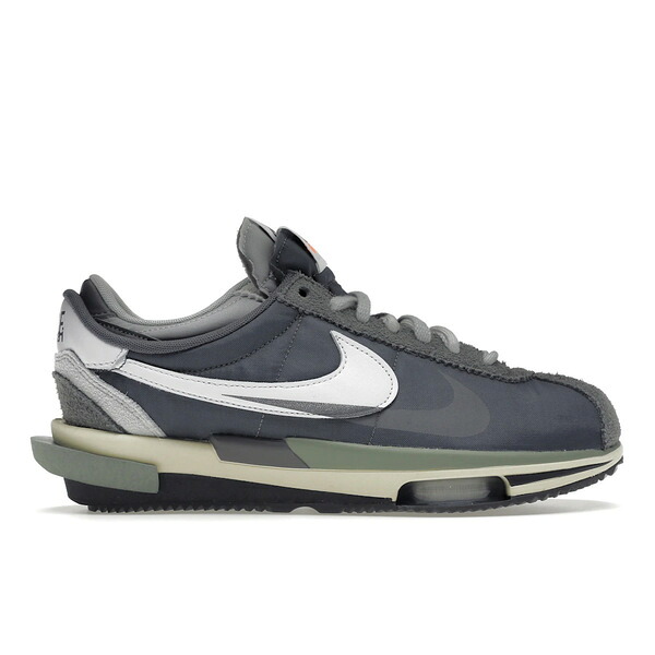 Nike ナイキ メンズ スニーカー 【Nike Zoom Cortez SP sacai Iron Grey】 サイズ US_5.5(23.5cm) Iron Grey/Dark Grey/White