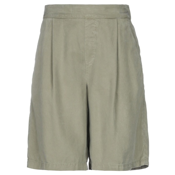【送料無料】 ウール リッチ レディース カジュアルパンツ ボトムス Shorts & Bermuda Shorts Green｜asty