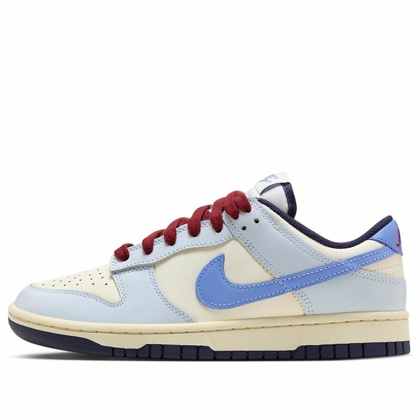 Nike ナイキ レディース スニーカー 【(WMNS) Nike Dunk Low 'From Nike to You' FV8113-141】 サイズ US_7(24.0cm)｜asty 49,080円