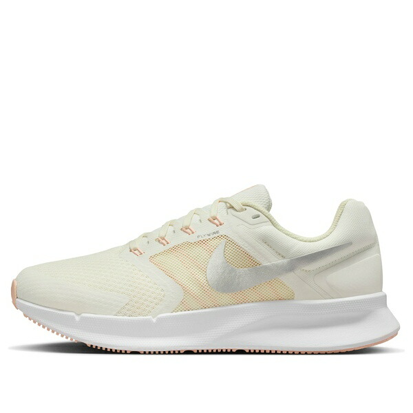 Nike ナイキ レディース スニーカー  【(WMNS) Nike Run Swift 3 \u0027Sail Silver Silt Red\u0027 IO7598-101】  大いさ US_7(24.0糎)