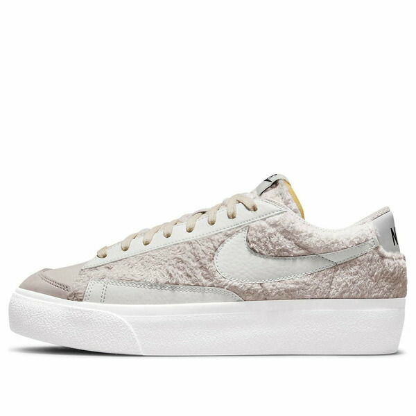 Nike ナイキ レディース スニーカー  【(WMNS) Nike Blazer Low Platform \u0027Light Bone\u0027 DO6715-001】  大きさ US_9(26.0珊)