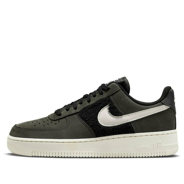 Nike ナイキ レディース スニーカー  【(WMNS) Nike Air Force 1 \u0027Faux Fur - Black Light Bone\u0027 DO6714-001】  大いさ US_5.5(22.5糎)