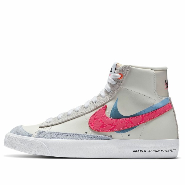 Nike ナイキ レディース スニーカー  【(WMNS) Nike Blazer Mid \u002777 \u0027Cream Red Blue\u0027 DC0707-164】  大きさ US_7(24.0糎)