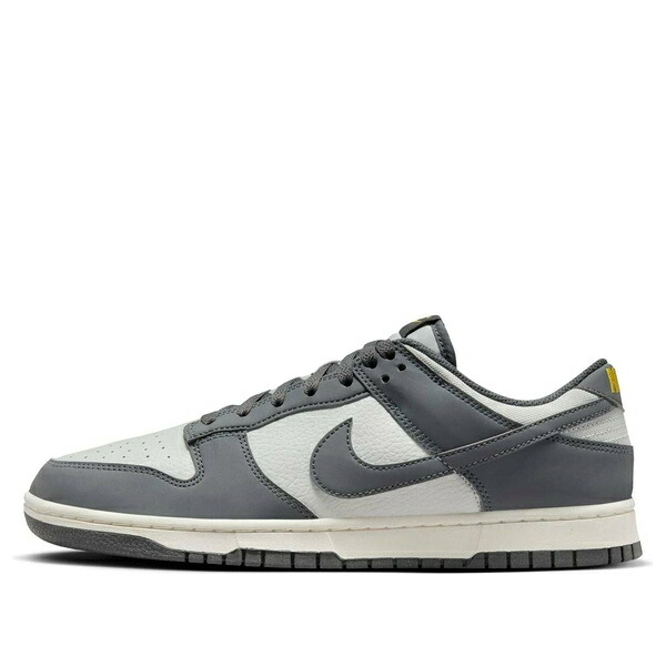 Nike ナイキ メンズ スニーカー ダンク 【Nike Dunk Low Next Nature \u0027Smoke Grey\u0027 FZ4621-001】  大きさ US_6.5(24.5糎)
