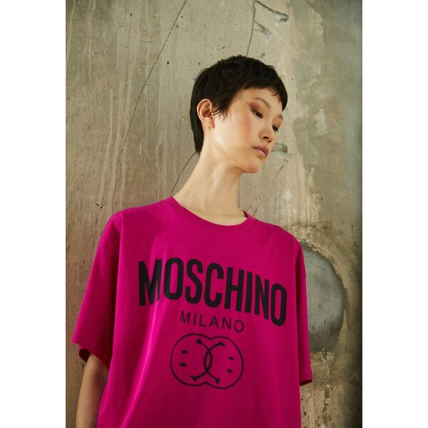 新作続 バランタイン レディース Tシャツ トップス T-shirts Fuchsia