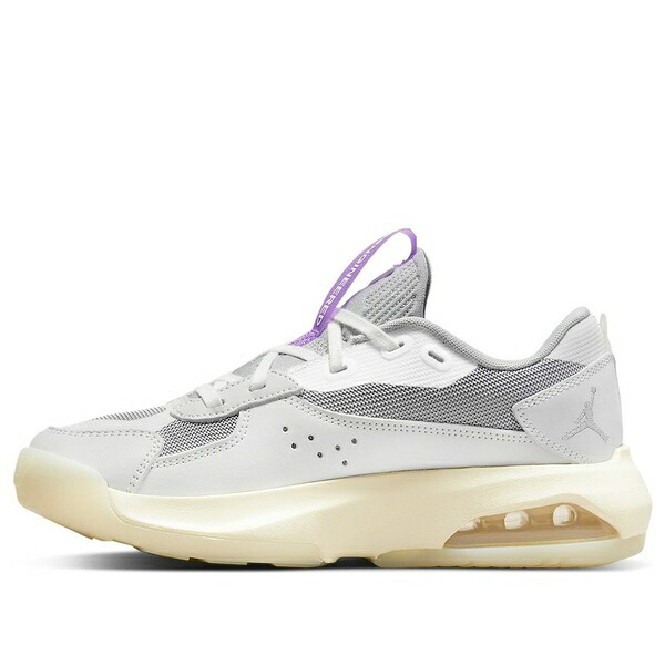 Jordan ジョーダン レディース スニーカー  【(WMNS) Air Jordan Air 200E \u0027Summit White Coconut Milk Lt Smoke Grey\u0027 DH7381-110】  大きさ US_5.5(22.5糎)