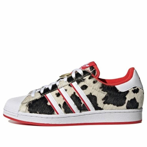 adidas アディダス メンズ スニーカー  【adidas Superstar \u0027Chinese New Year - Year Of The Ox\u0027 FY8798】  大いさ US_10.5(28.5糎)