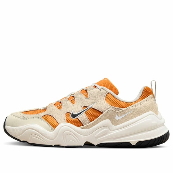 Nike ナイキ メンズ スニーカー 【Nike Tech Hera 'Cream Beige Orange' FJ9532-800】 サイズ US_11.5(29.5cm)｜asty