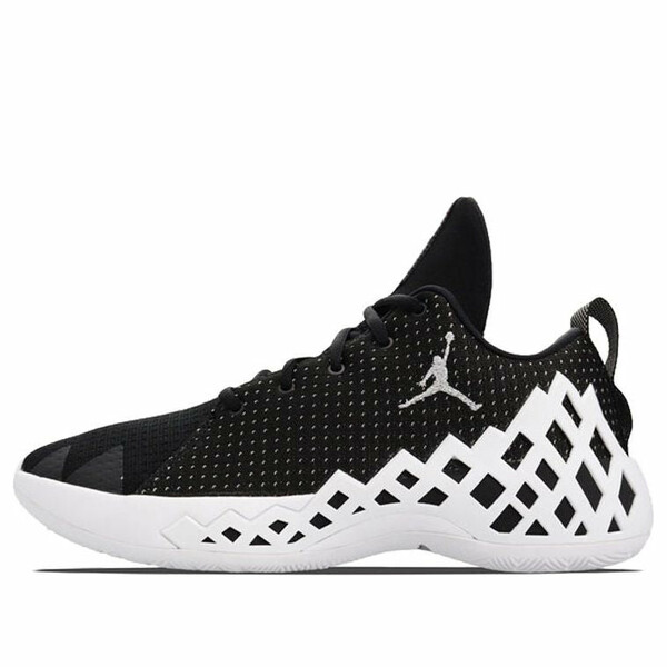 Nike ナイキ メンズ スニーカー 【Jordan Jumpman Diamond Low 'Metallic Silver' CI1207-001】 サイズ US_9.5(27.5cm)｜asty 66,990円