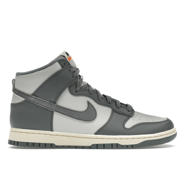 Nike ナイキ メンズ スニーカー  【Nike Dunk High Vintage Light Bone Grey】  大きさ US_11(29.0糎) Light Bone/Tumbled Grey-Coconut Milk-Alpha Orange