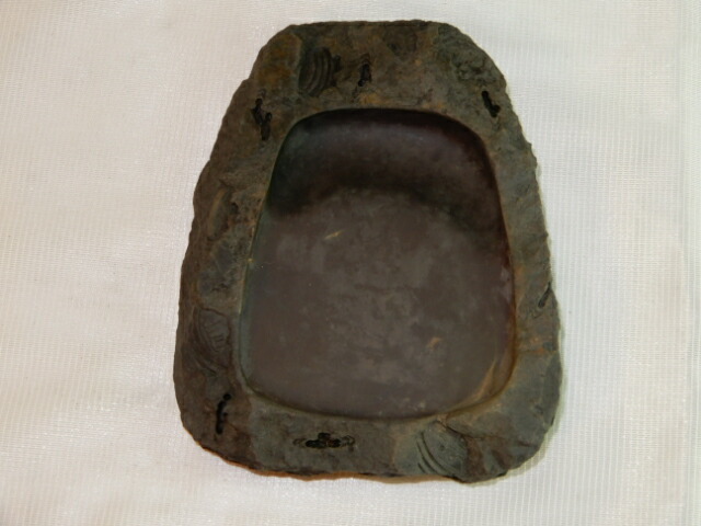 楽天市場】端渓硯 彫花楕円硯 松 6吋 （155×108×20mm） : 書道用品専門