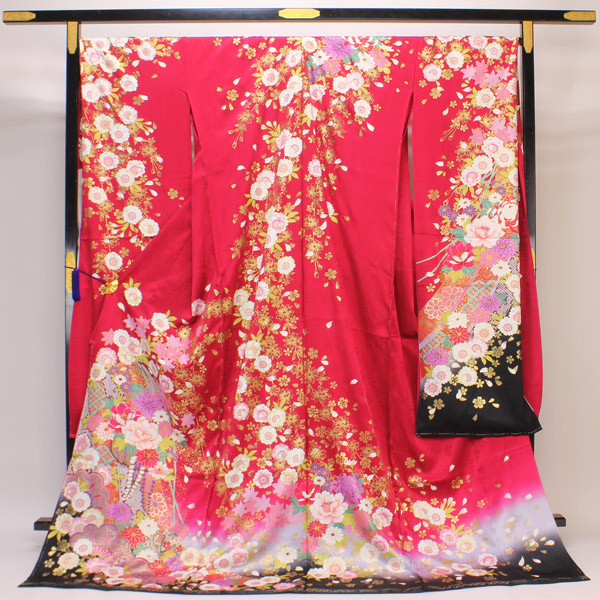 着物 振袖 豪華 綸子 紗綾形地紋 金彩加工 花意匠 刺繍 未仕立て あすかや [商品番号fs246]｜あすかや