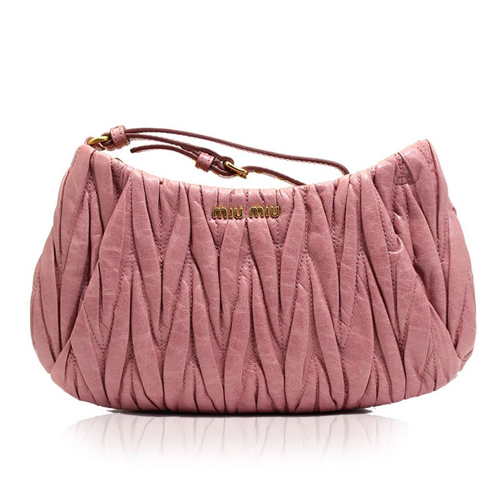 ❤️miu miu ミュウミュウ❤️ピンクニットベスト Vネック 楽天市場】【ミュウミュウ】Miu Miu 21年 カシミヤ ロゴ ジャ